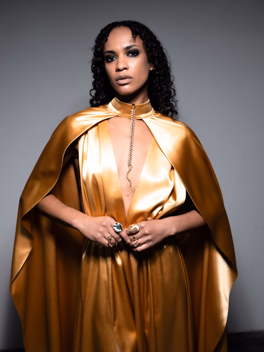 Золотий кейп DUNE