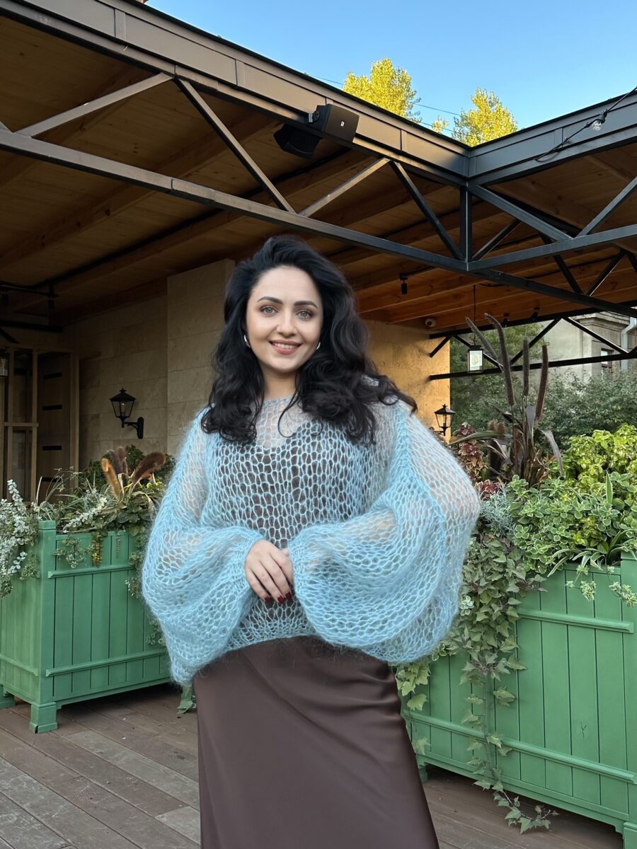 Блакитний светр CLOUD