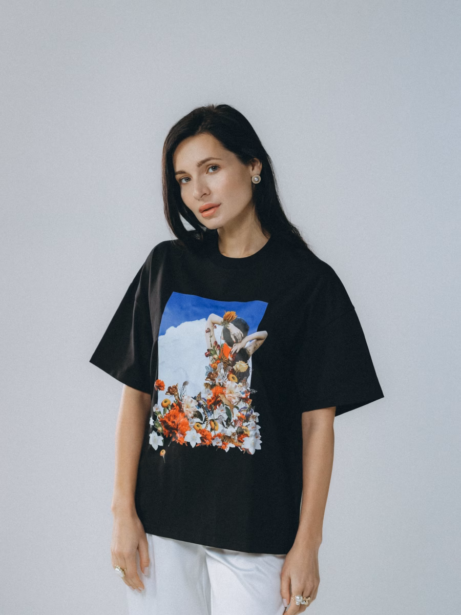 Чорна футболка "Кохання"